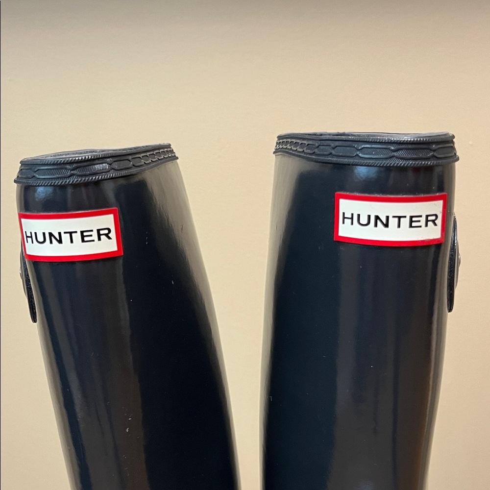 NWOT Hunter Glossy Dark Grey rain Boots - Picture 10 of 11